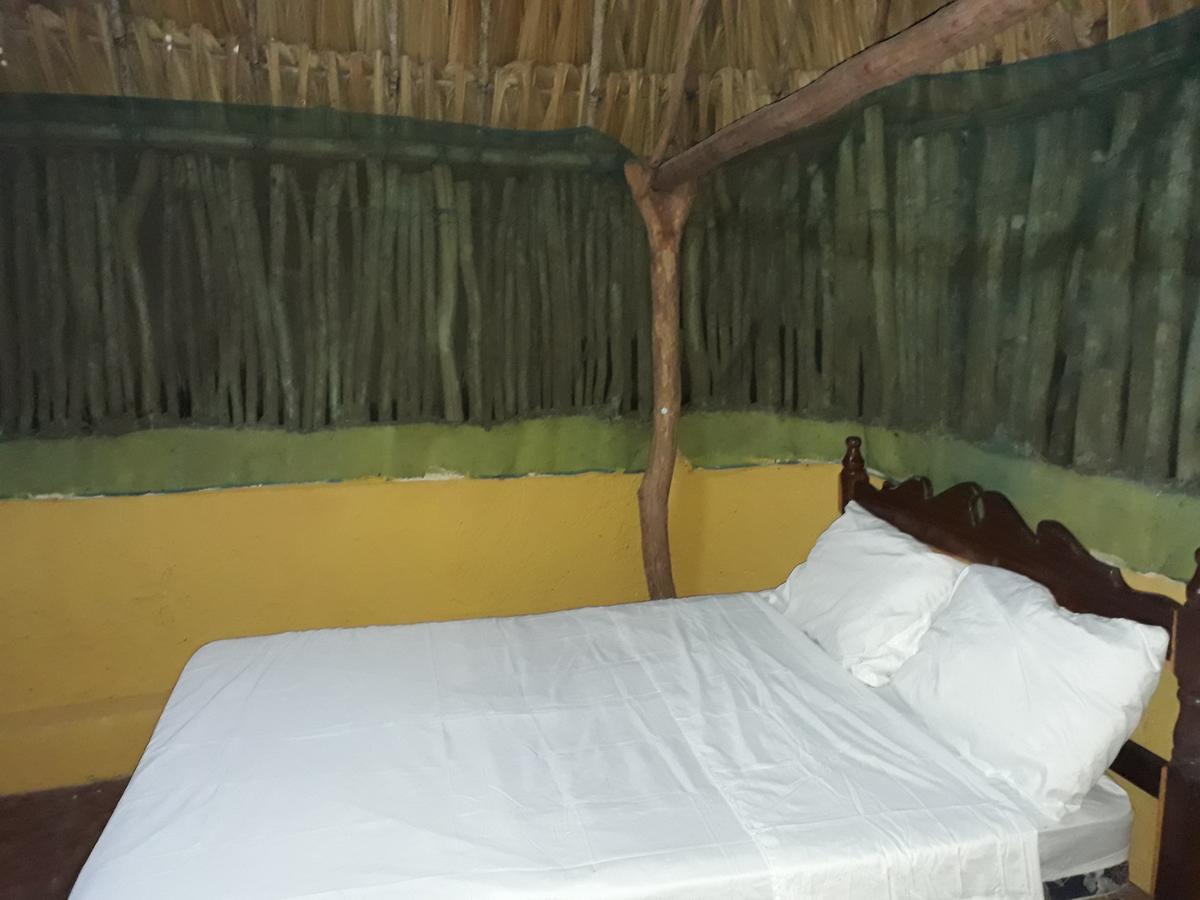 El Chac Mool Bed & Breakfast Santa Elena Dış mekan fotoğraf