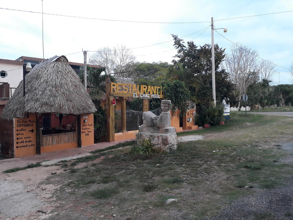 El Chac Mool Bed & Breakfast Santa Elena Dış mekan fotoğraf