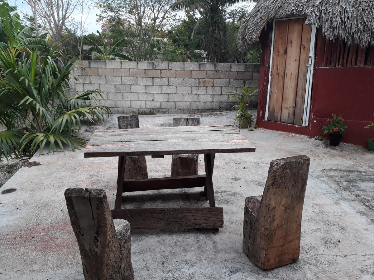 El Chac Mool Bed & Breakfast Santa Elena Dış mekan fotoğraf